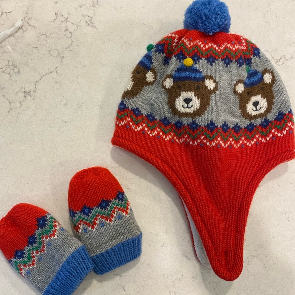 Boden 0-6mo winter hat and mitts